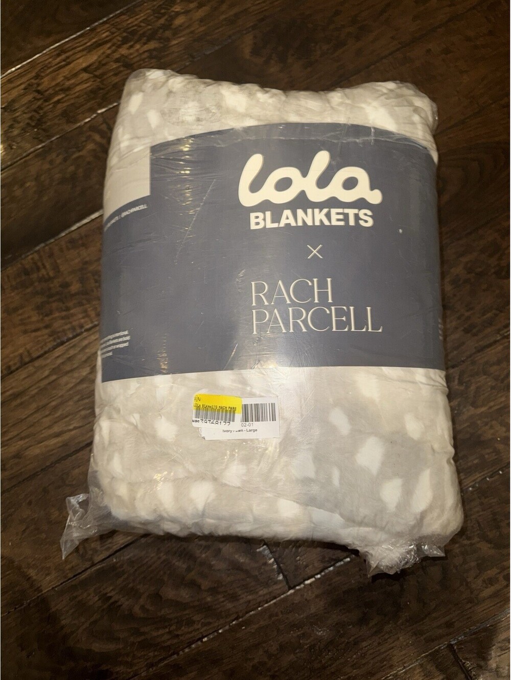 NEW Lola Blankets x Rach Parcell Gray/White Spotted Throw Blanket LARGE 60x72